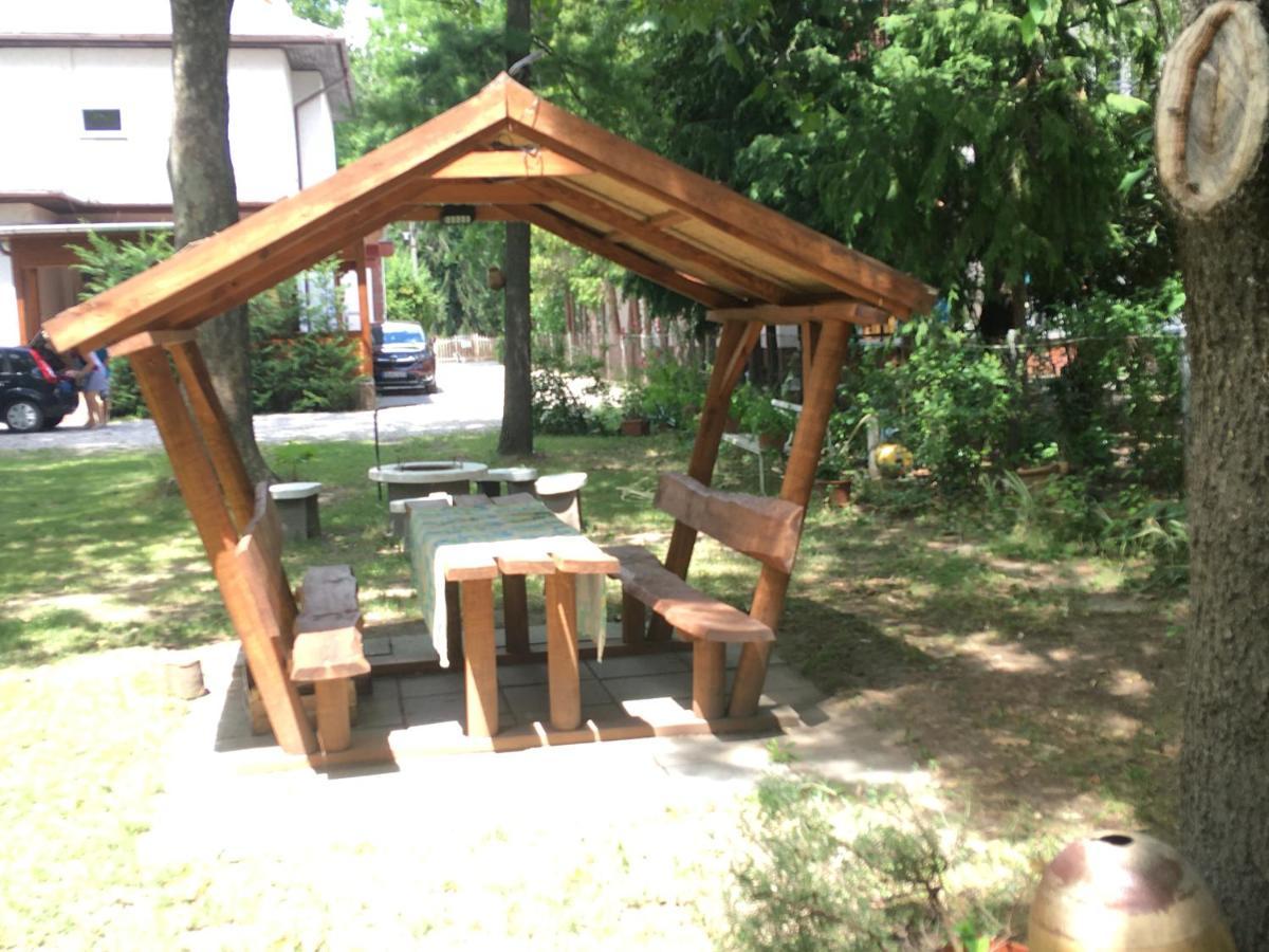 Honved N4. Apartman Balatonlelle Buitenkant foto
