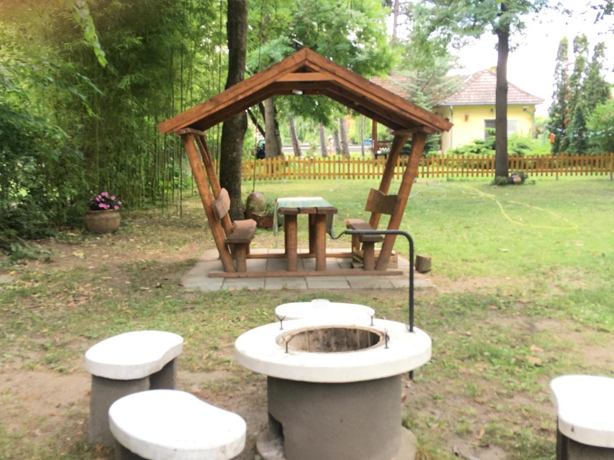 Honved N4. Apartman Balatonlelle Buitenkant foto